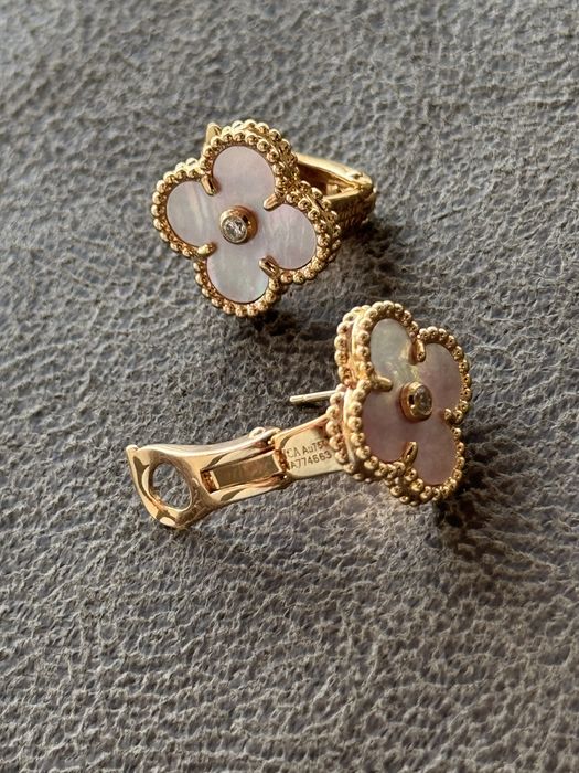 Сережки  Van Cleef & Arpels