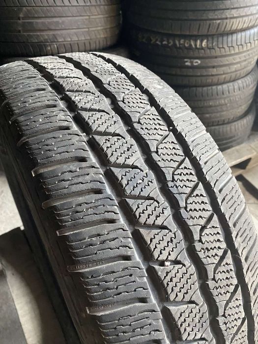 225.55.17c Continental 1шт зима БУ склад шины резина из Европы 55 R17с