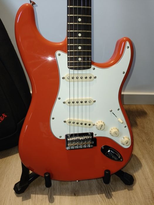 Fender Player II Stratocaster Coral Red+ Fender Gigbag
