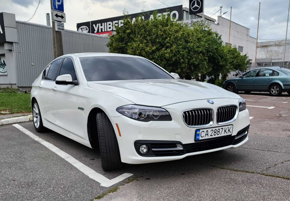 BMW 5 Series 2015 VIN WBAXA5C59FD691611 фото оголошення 2 з 24