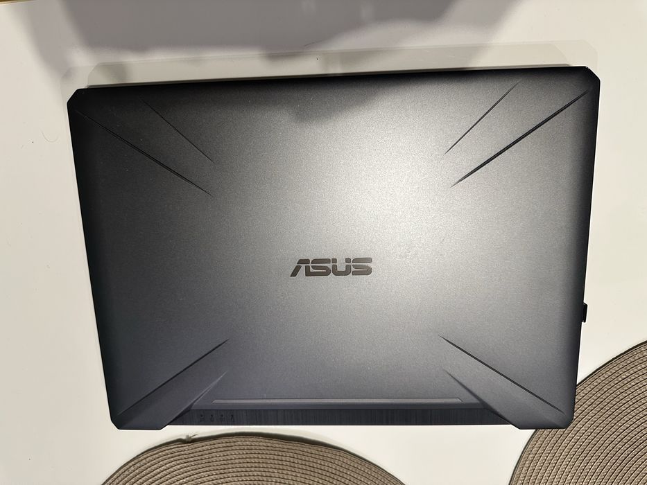 Asus tuf gaming FX505DT
