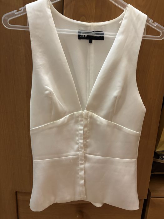 Продам топи Zara