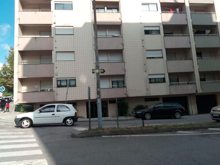 Quarto em braga para arrendar!