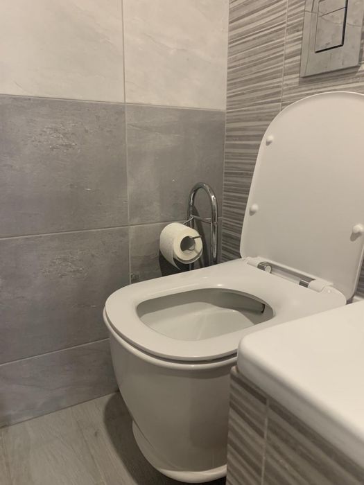 Видова 1К з ремонтом на Озерній, Рауш