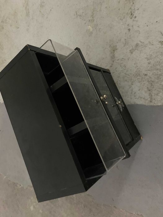 Armario de Chas  com gavetas