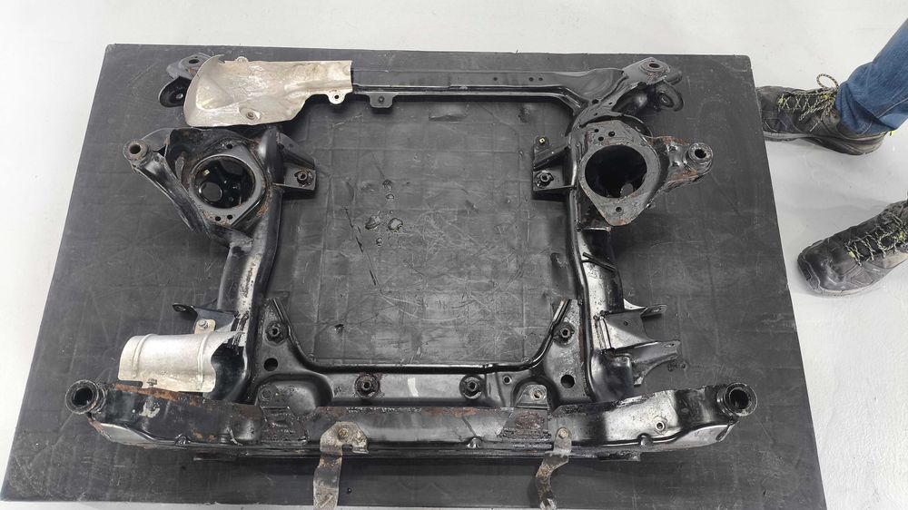 Charriot/Eixo Frontal Seat Leon 5F