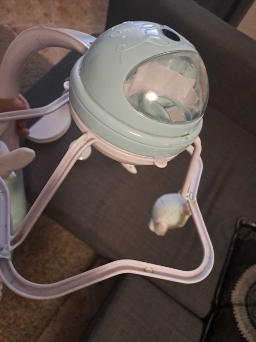 Caixa de musica para bebés