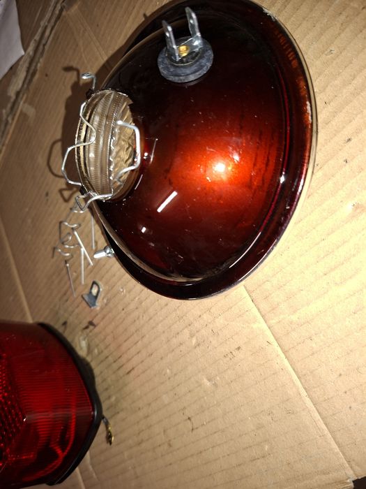 Nowy zestaw naprawczy lampy przod+ tył+sprezynki wsk 125/175