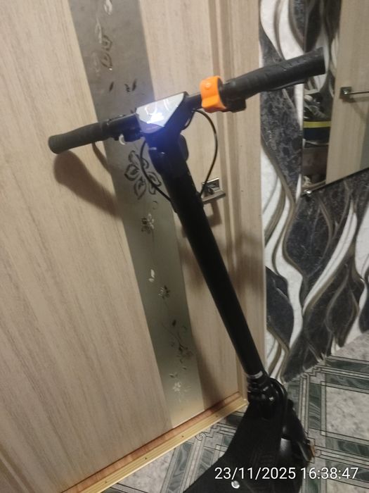 Електросамокат Proove Model X-City Pro Max