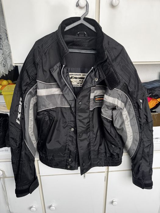 Casaco mota em nylon com protecoes