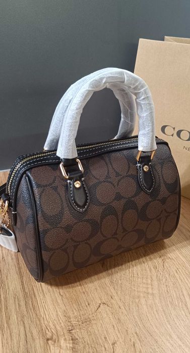 Сумка Coach mini rowan