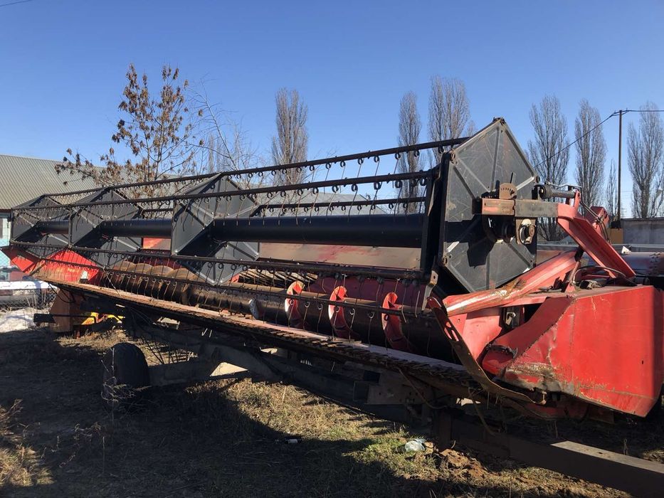 Комбайн Massey Ferguson 7274 CEREA з жаткою