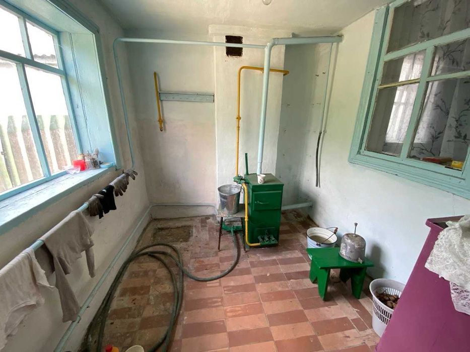 Будинок в Степанках,газ, житловий стан, 4 кімнати