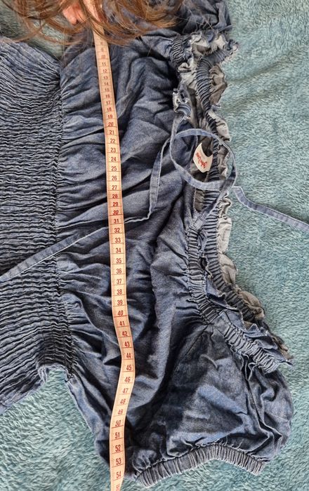 Długa sukienka hiszpanka z falbanami jeansowa