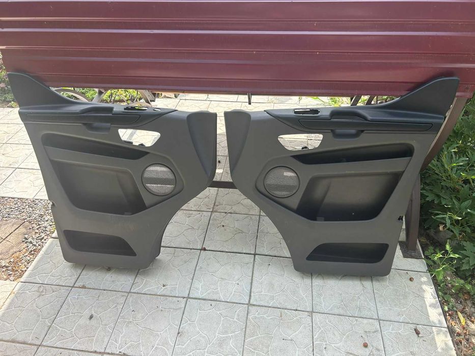 карти передніх дверей Ford Custom