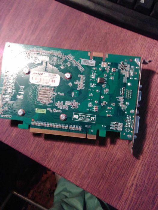ВІДЕОКАРТА Pci-E GF 9600GT на 512 MB DDR3 с высокой БИТНОСТЬЮ Inno 3d