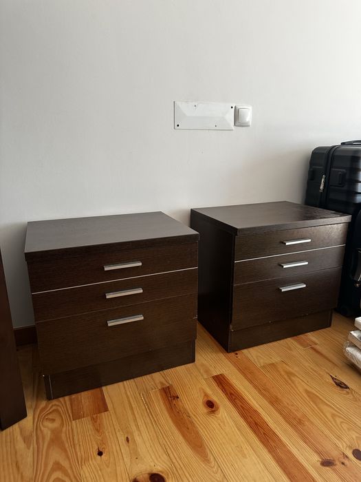 Mesa de cabeceira