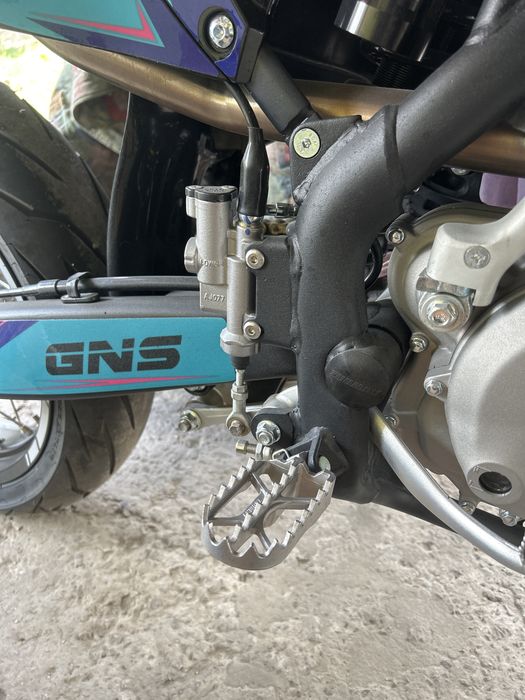Geon GNS 300 RR , новый , GEON DAKAR GNS 300R SM MOTARD