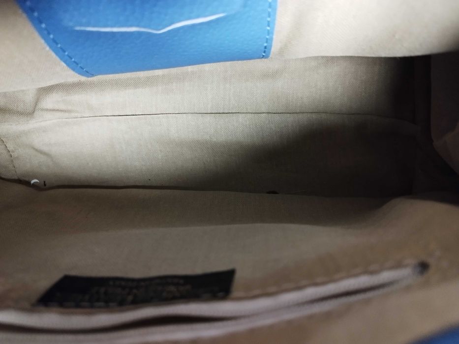 Carteira azul em pele como nova