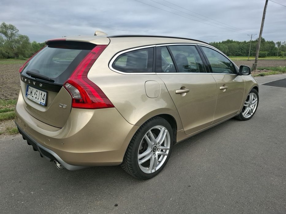 Volvo v60 d3 2.0 163KM