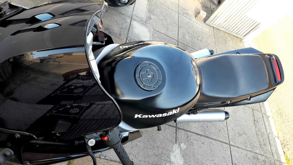 Kawazaki ZX6 excelente estado