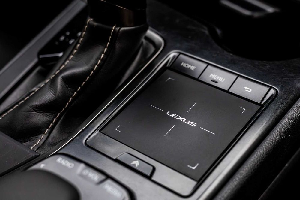 Lexus UX 250h Special edition(LCA) 55000kms