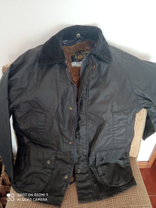 Impermeável com forra de aquecimento 6-7 anos