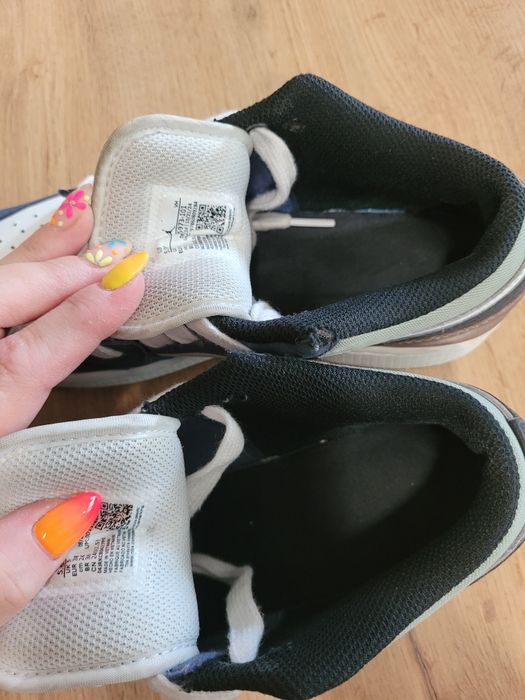 Buty Air Jordan 1 Low (GS) + pudelko