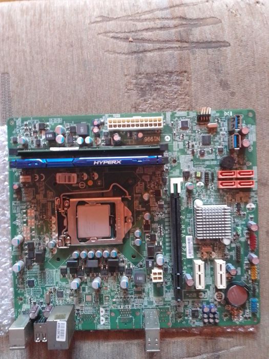Płyta główna MS-7728+i3 3245 +chlodzenie+6 gb ram