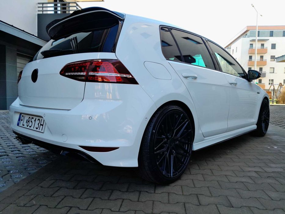 Golf VII 2.0 TDI R-line Bixenon LED Sam Parkuje Czujniki Tempomat