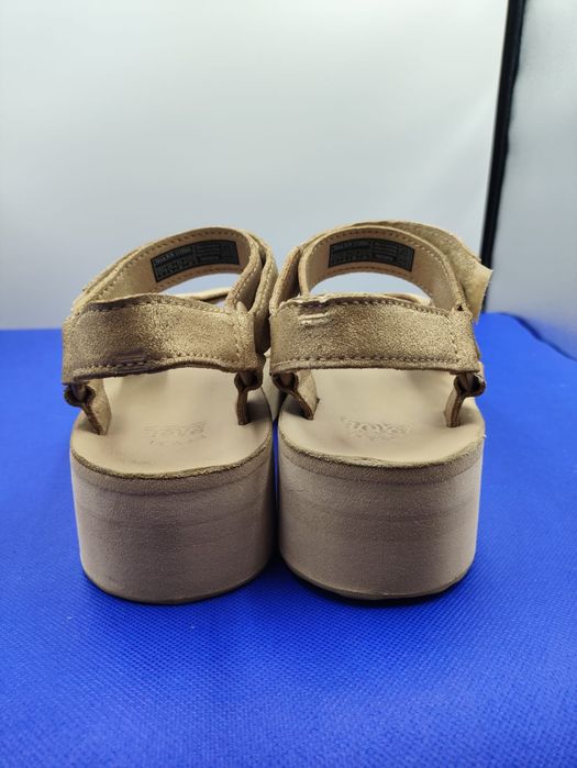 Босоніжки TEVA Flatform - 38 розмір. Оригінал