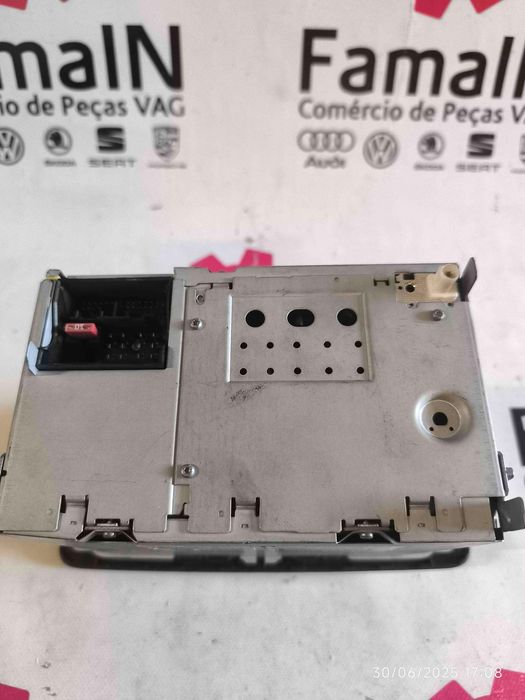 Rádio / Auto Rádio SEAT IBIZA IV 1.4 TDI (59 kW / 80 cv) [07.2008 - 06.2010] 6J0035153B (OEM)