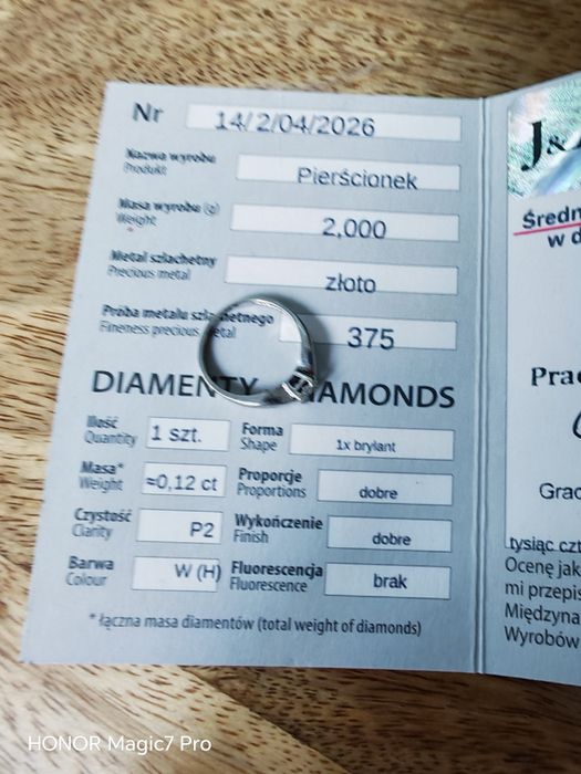 Pierścionek, złoto 9k, brylant 0,12ct.