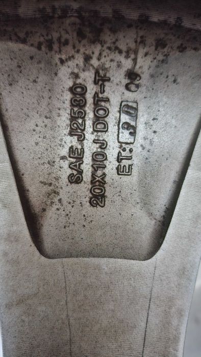 Felgi Koła 5x115 20 cali Rocket Racing Modern Challenger Charger