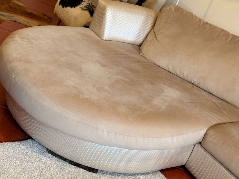 Sofá com chaise long como novo