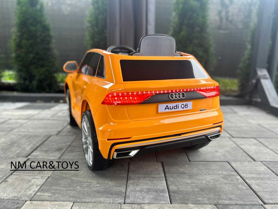 AUDI Q8 Pojazd Auto na akumulator samochód Pilot Miękkie koła EVA