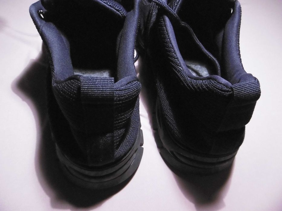 Buty sportowe typu adidas męskie, rozmiar 43 i 44