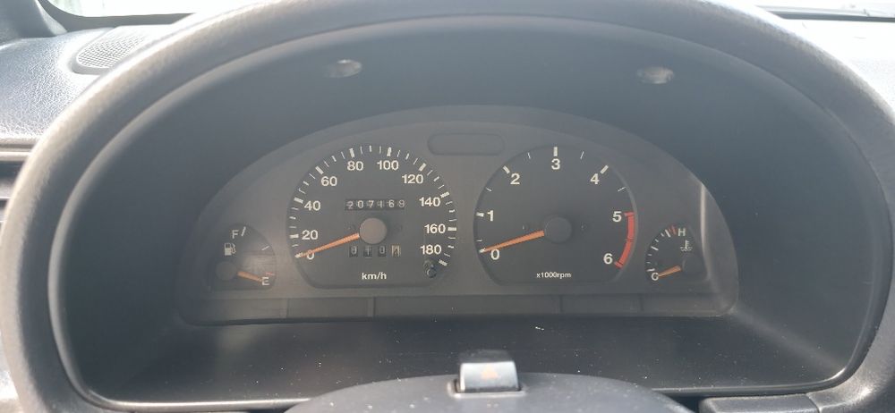 Suzuki Vitara 1.9 TD de 75 cv descapotável Hard top
