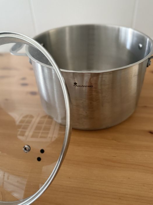 Panela Masterpro 9L – Nova