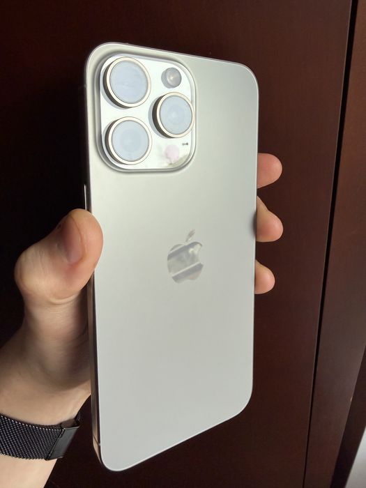 Iphone 15 pro max 512 GB 90%