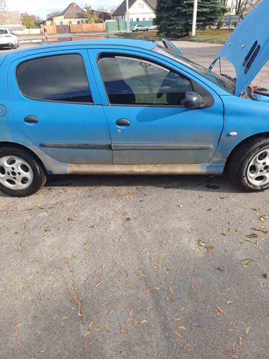 Продам Peugeot 206