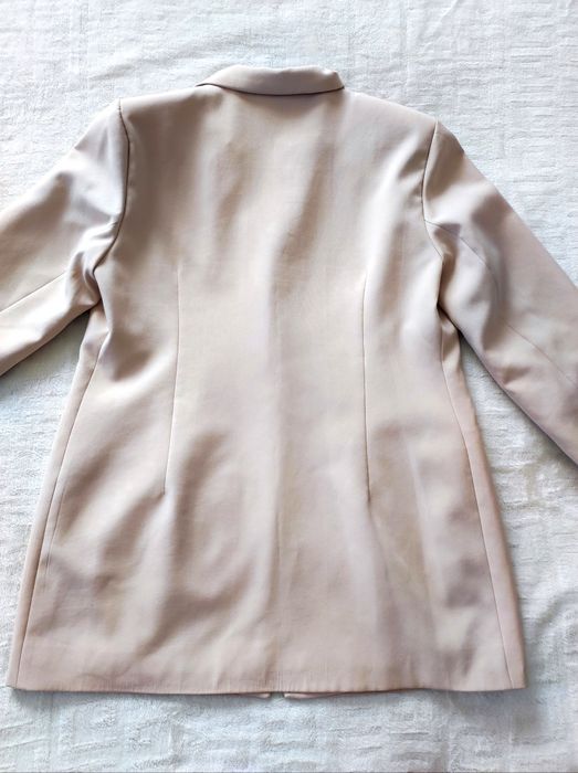 Піджак бежевий  М