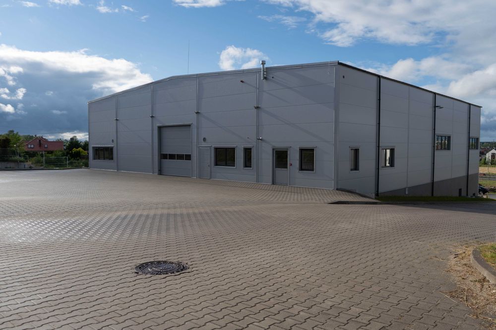 Hala magazynowo-usługowa 1000m2