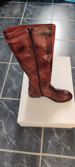 Чоботи жіночі шкіряні