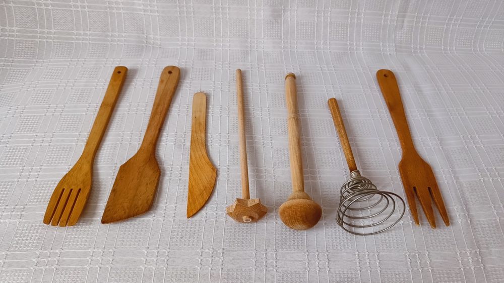 Przybory kuchenne drewniane 7 sztuk