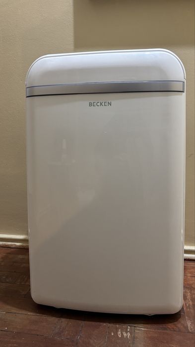 Ar Condicionado Portátil Becken - Praticamente Novo