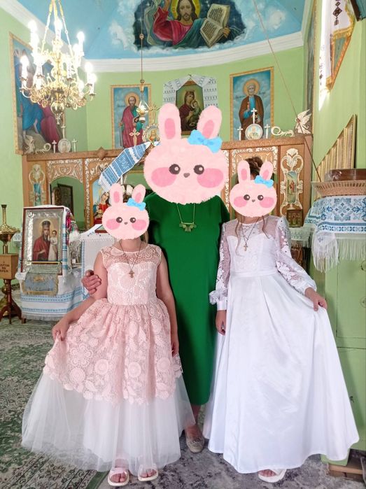 Розкішні плаття для любимої принцеси.