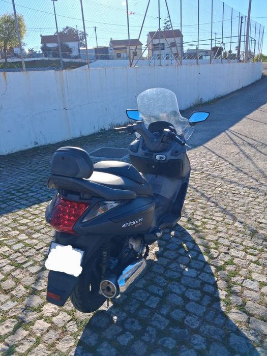 Scooter Sym GTS 125i