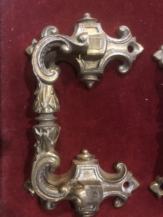 Par de puxadores em bronze