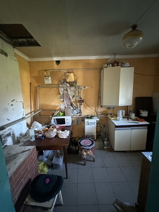 Продам дім Н. Сироватка